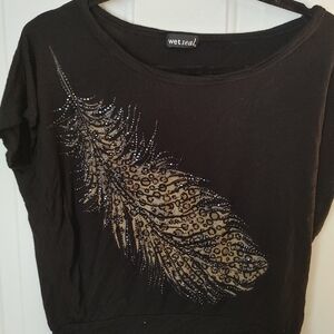 Wet Seal Women' s size M Top Leopard print Feather Motif Sequins Animal Print